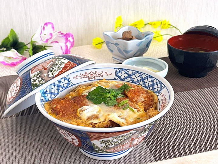 やわらかポークのかつ丼